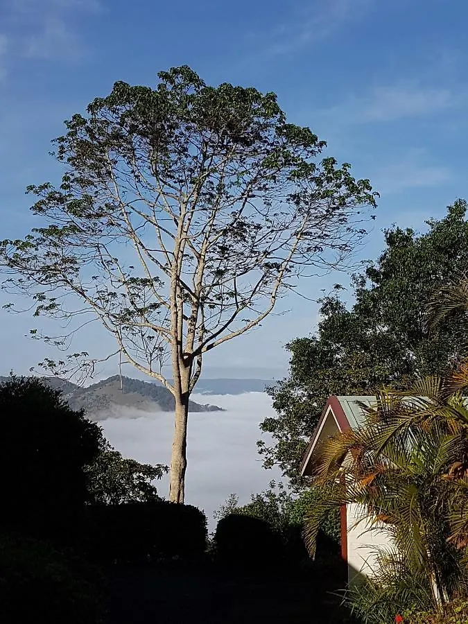 Artisan Spa Views 5 Bedrooms 4 Bathrooms Maleny Australia