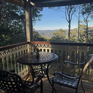 Heaven In The Hills Retreat Lodge